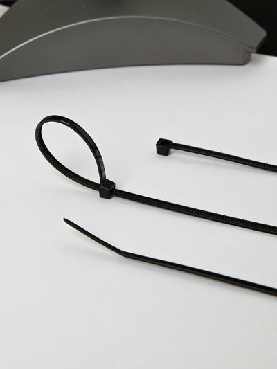 Хомут 2,5х250мм нейлон черный (100шт) IEK