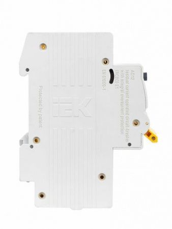 KARAT Дифференциальный автомат АД12 2P 25А 30мА тип AC IEK